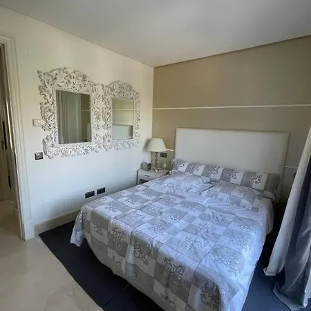 Luxurious And Light 3 Bedroom Penthouse Apartmán Estepona