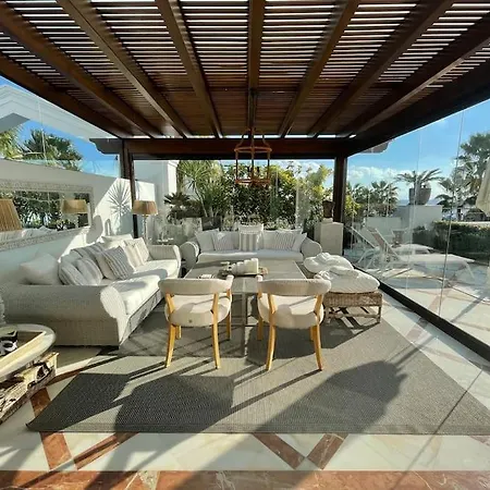 Apartmán Luxurious And Light 3 Bedroom Penthouse Estepona